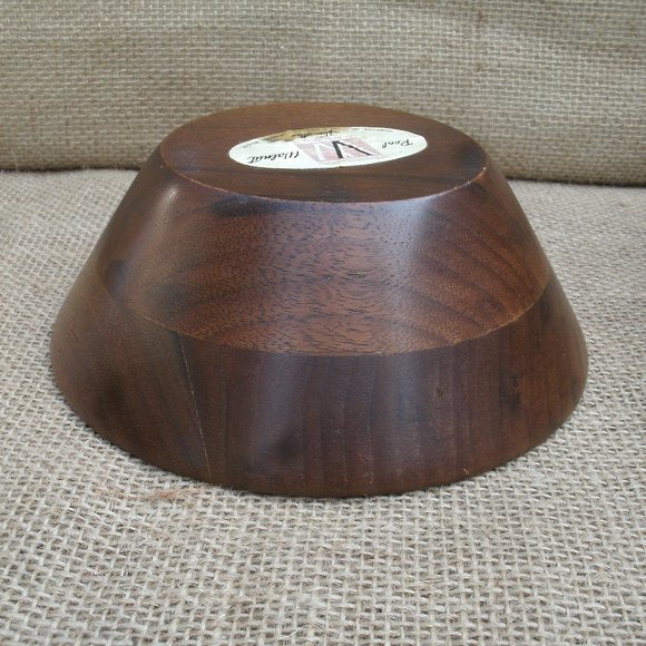 Vintage Vermillion Handcrafted Walnut Wood Bowls Set of 4 - Picture 8 of 16